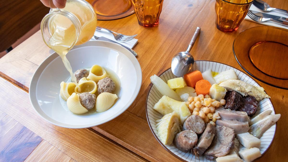 Le service 'escudella i carne d'olla' de la Cave Rauxa.