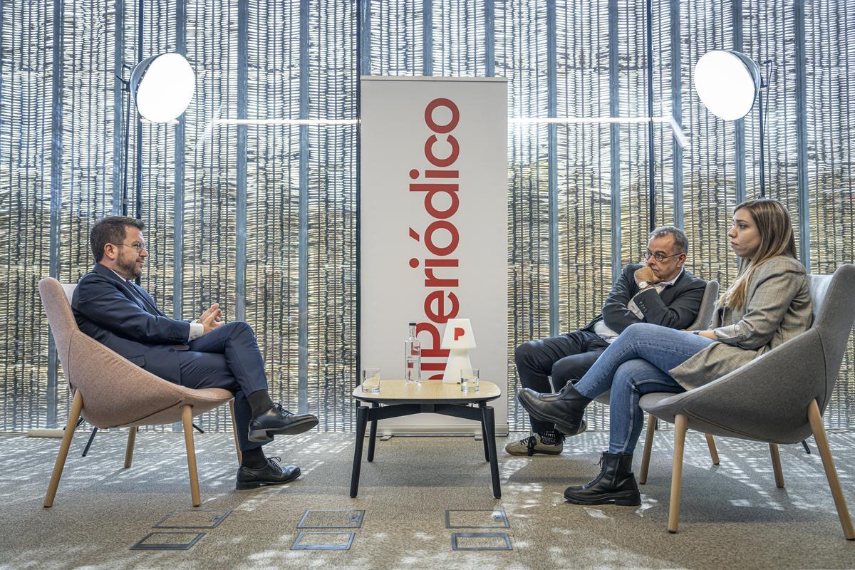 Barcelone 26/04/2024 Politique. Entretien avec le candidat ERC, Pere Aragonès.  Par Albert Sáez et Júlia Regué.  AUTEUR : MANU MITRU