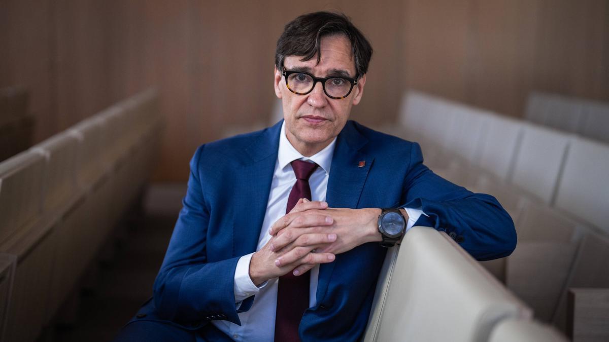 Albert Sáez y Júlia Regué entrevistan a Salvador Illa (PSC)