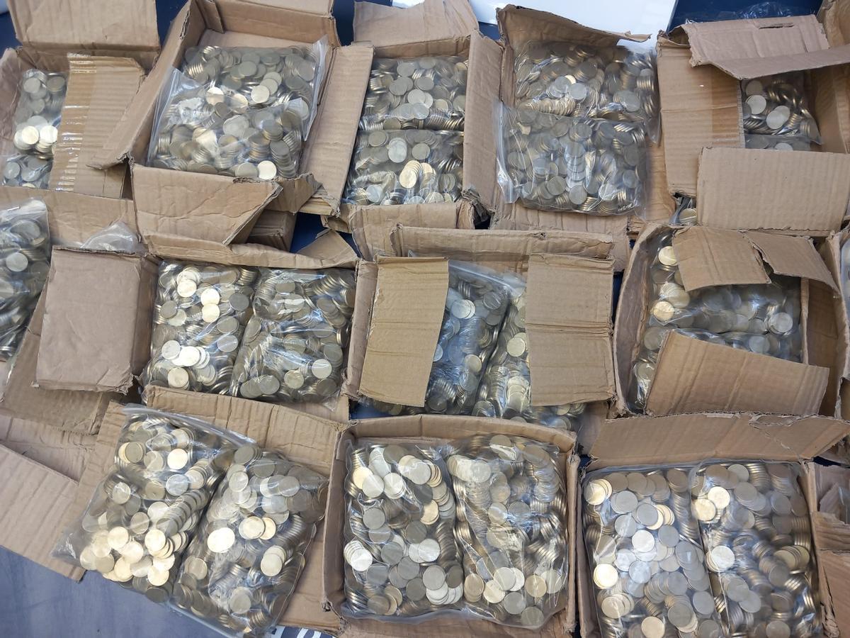 De fausses pièces de 2 euros saisies par les Mossos