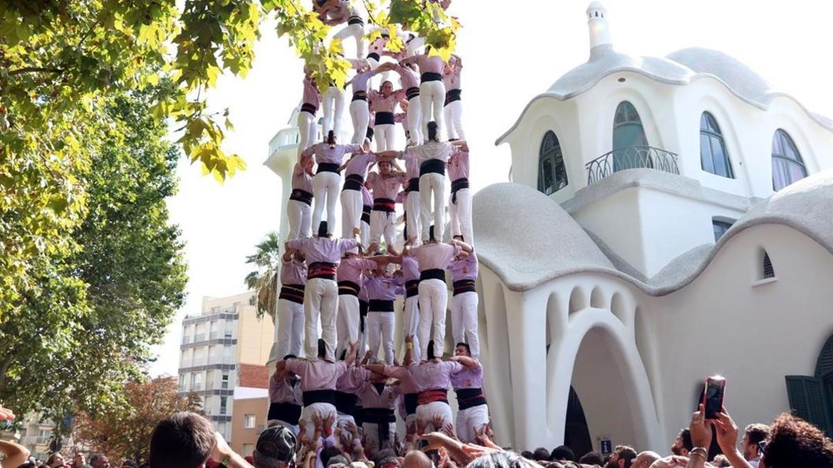 Un 'nou de vuit' de los Minyons de Terrassa este domingo en Terrassa.