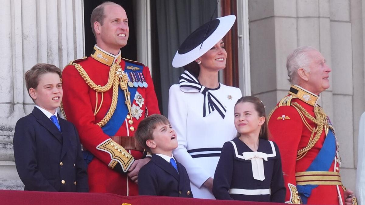 Kate felicita al príncipe Guillermo por su cumpleaños: "Te queremos mucho"