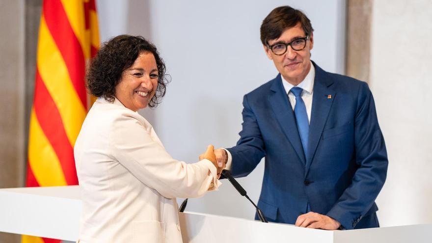 El president de la Generalitat, Salvador Illa, y la consellera de Economía, Alícia Romero.