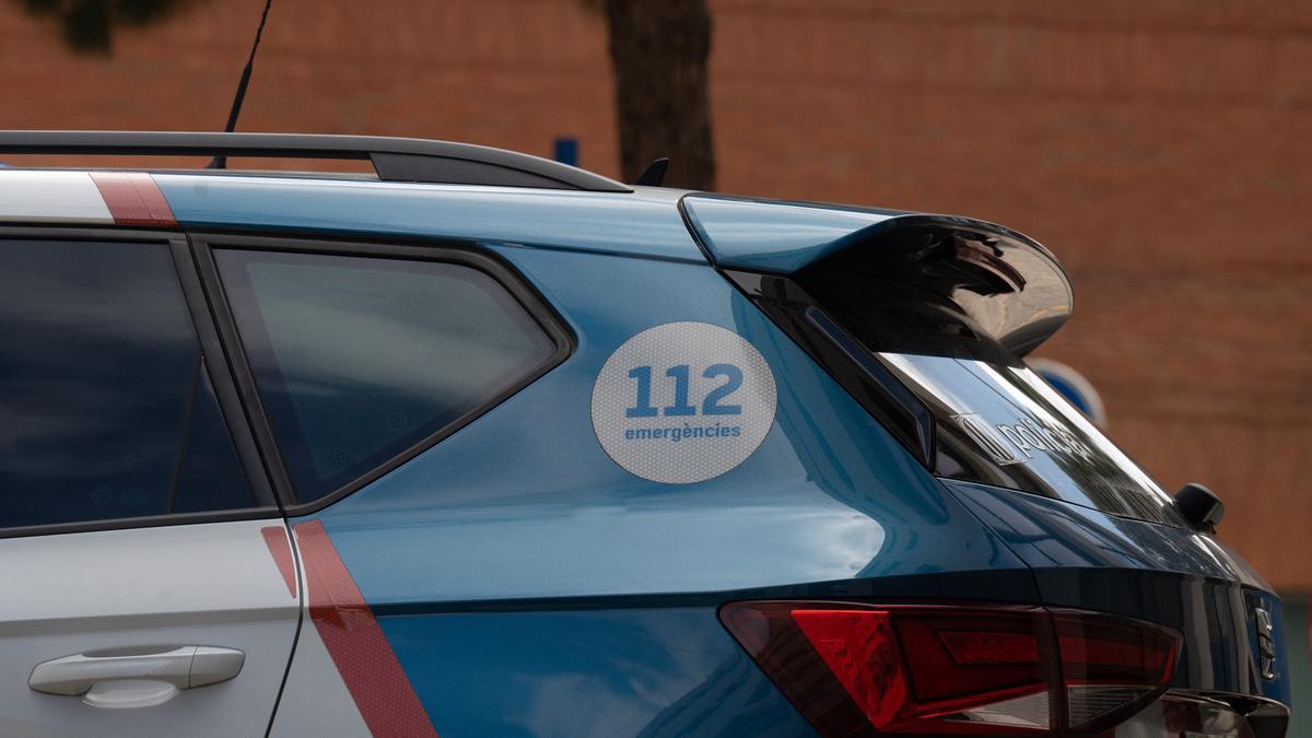 Archivo - Un vehículo de los Mossos d’Esquadra