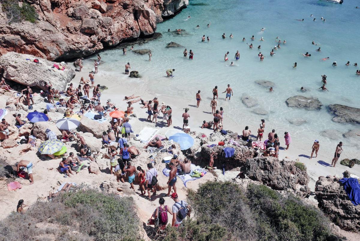 Les espaces cachés finissent par être endommagés par l’afflux massif de personnes