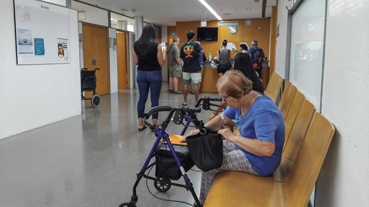 Pacientes en un centro sanitario público