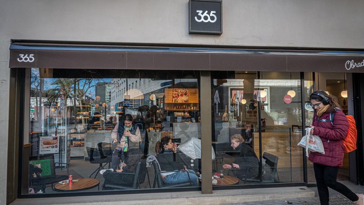 Otra panadería 365.
