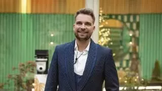 Double salut, la courbe de la vie de José María Almoguera avec Carmen Borrego sur le plateau et Ana Herminia charge contre Bárbara Rey, dans 'GH DUO. Limite de 48 heures