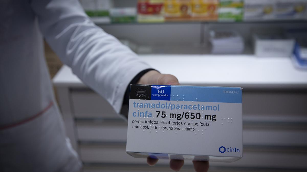 Opioides para la fibromialgia o la artrosis: "El primer tratamiento para el dolor crónico debe ser el ejercicio físico"