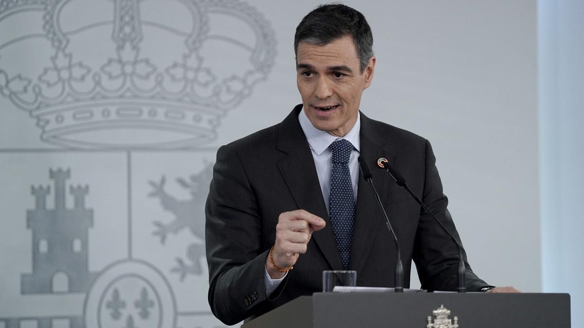 El presidente del Gobierno, Pedro Sánchez, durante su comparecencia tras aprobarse el decreto social en el Consejo de Ministros de este martes.