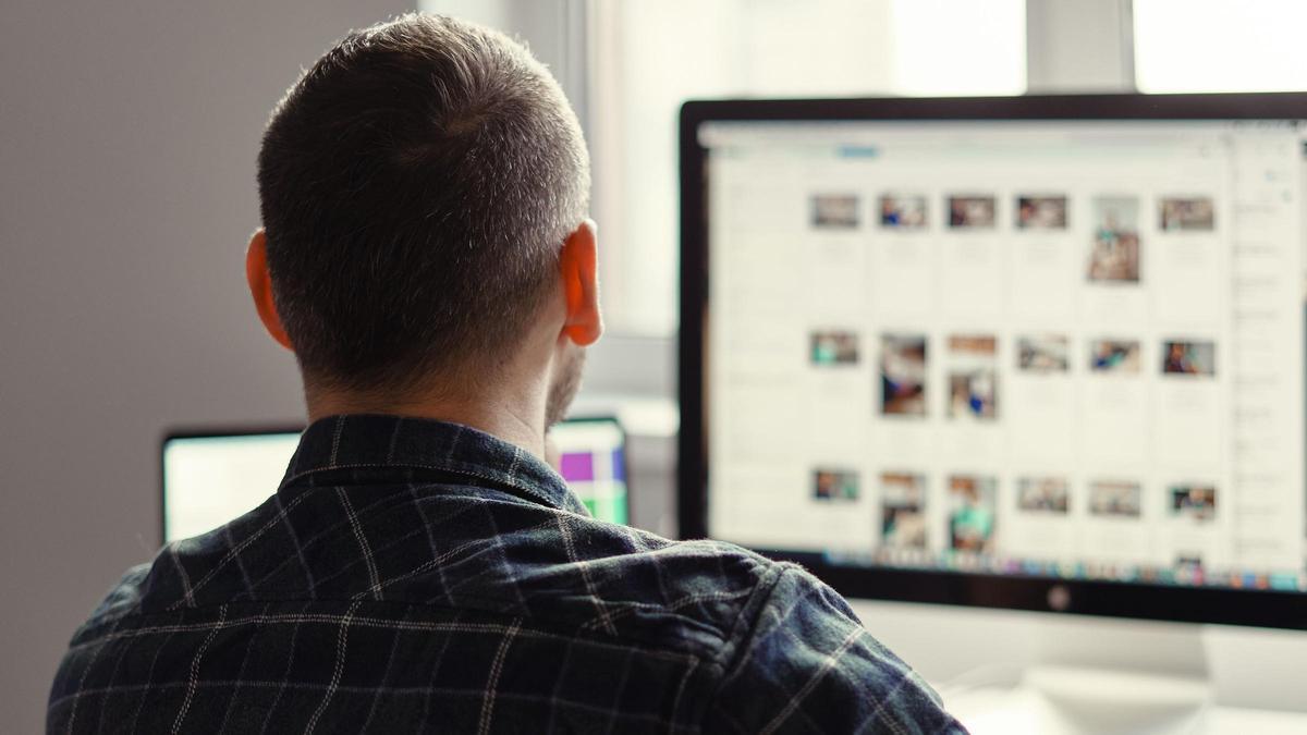 Una de cada 10 jóvenes deja las redes sociales para evitar el acoso machista