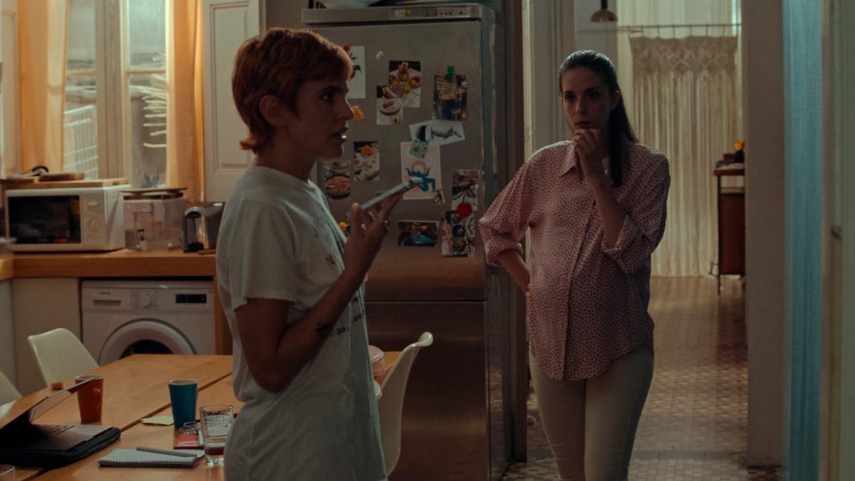 Verónica Echegui et Claudia Melo, dans «une mort»