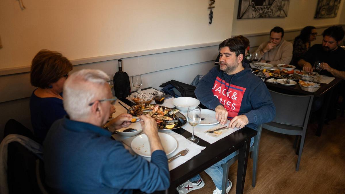 Attaquant un fruits de mer.