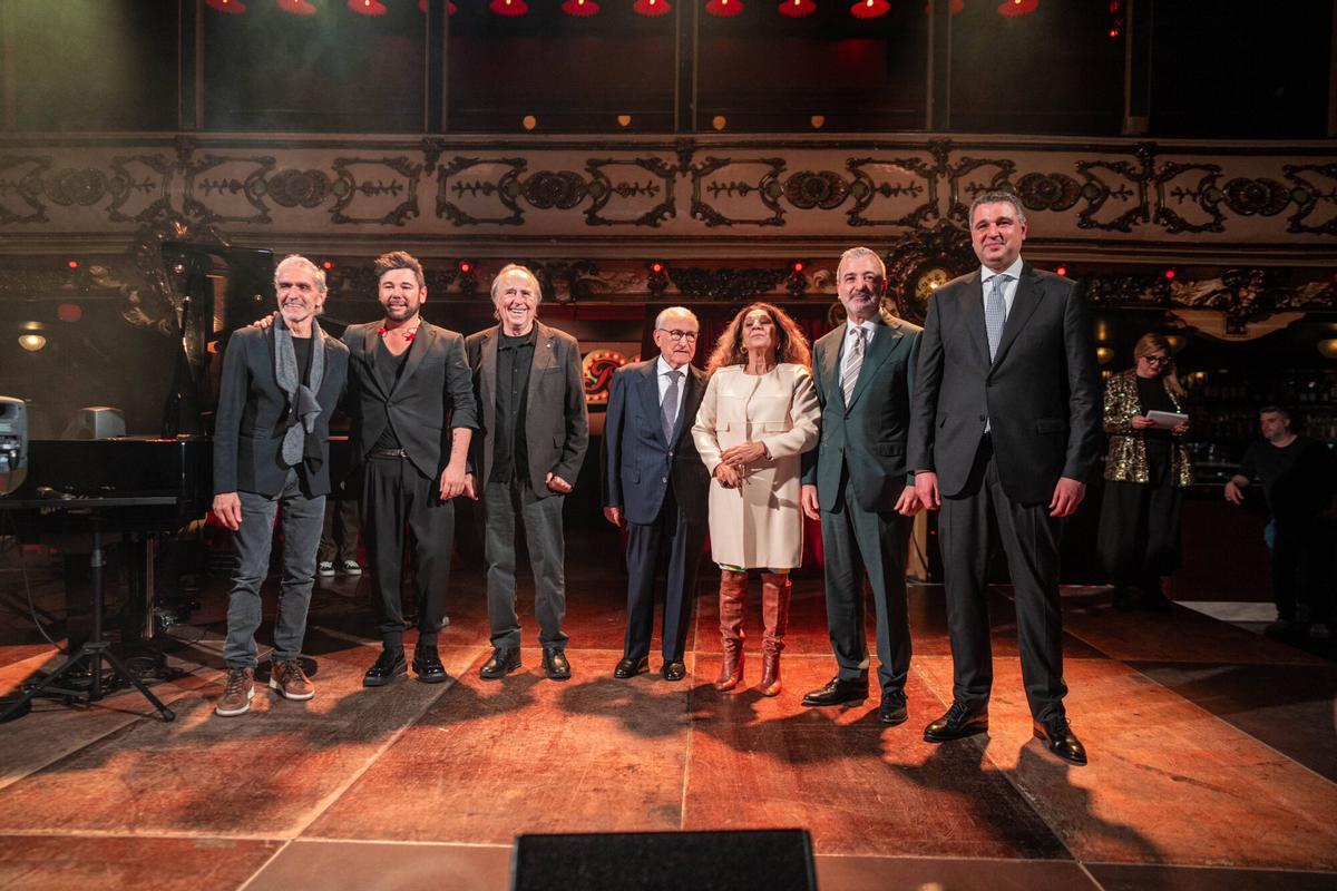 Barcelone 25/02/2025 Barcelone. Environnement à la fête de la salle de la Paloma de las; Festas de Santa Eulália & quot;, l'invité d'honneur cette année est Joan Manuel Serrat et présentera Lolita Flores. avec la présence du maire Jaume Collboni. Photo zowy voeten