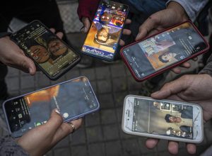 Les psychologues sont d&rsquo;accord : avoir une biographie vide sur les réseaux sociaux ne rend pas moins sociable