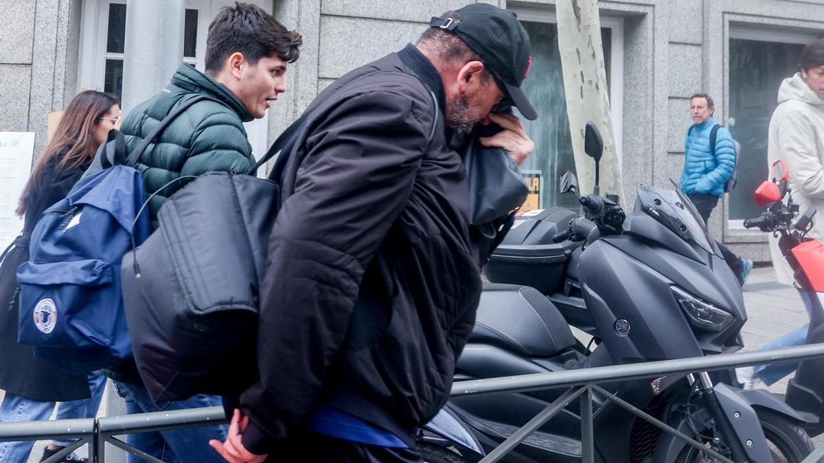 Archivo - El exasesor del exministro José Luis Ábalos, Koldo García, a su salida de la Audiencia Nacional, a 22 de febrero de 2024, en Madrid (España).