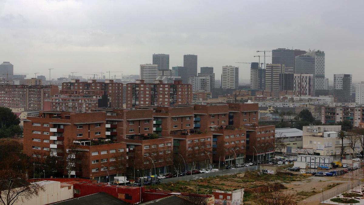 Viviendas y edificios en L'Hospitalet de Llobregat.