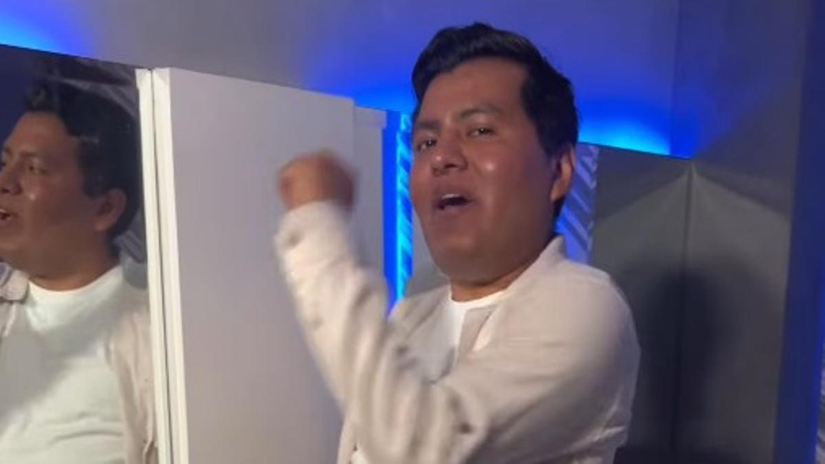 Oscar Tito, el 'influencer' irónico que arrasa en TikTok