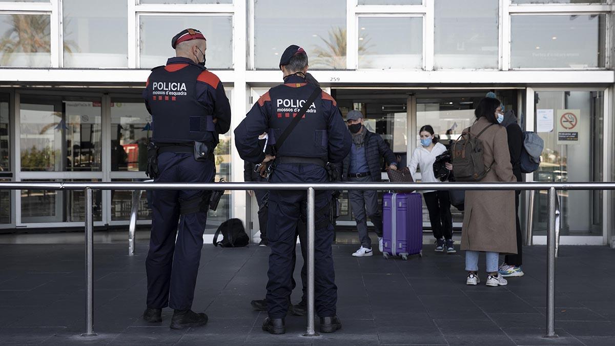 Así queda la delegación de competencias en inmigración para Catalunya