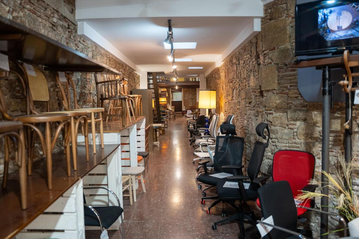 Liquidation de fermeture dans les meubles Centenaria Casa Jornet