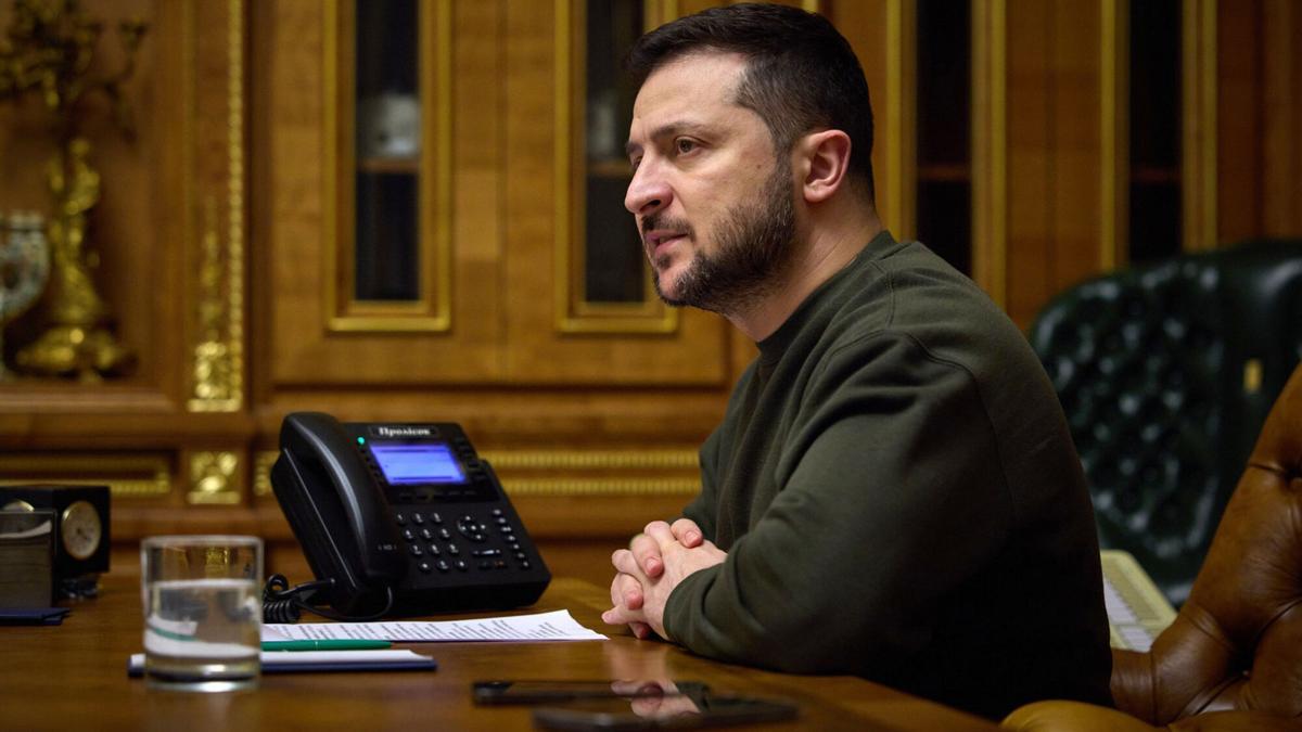 Zelenski lamenta ahora lo que ocurrió en el Despacho Oval y se pone a disposición de Trump para alcanzar la paz