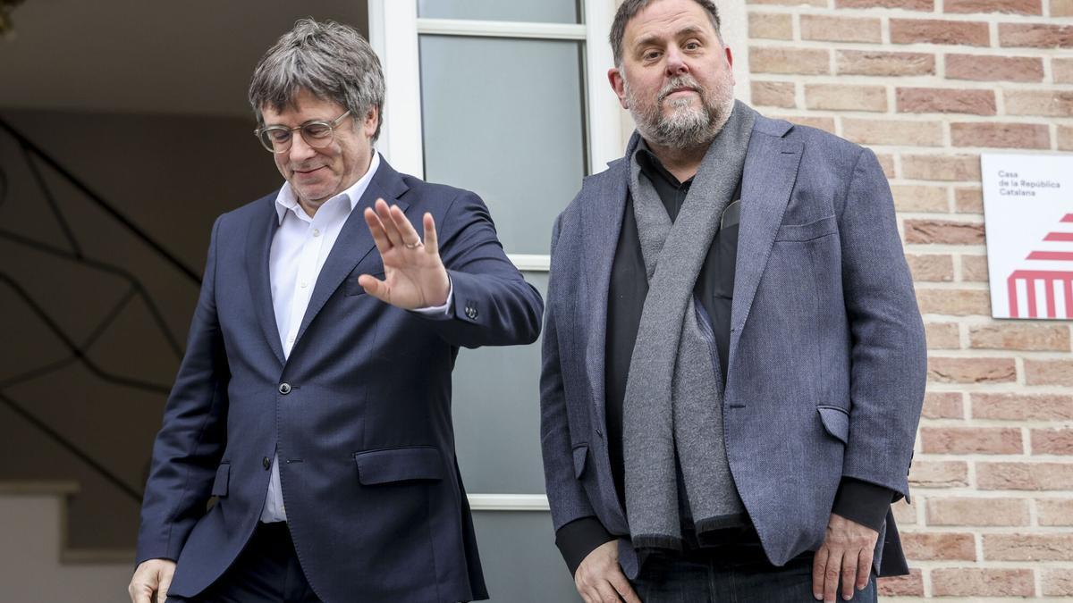 WATERLOO (BÉLGICA), 16/01/2025.- El presidente de Junts, Carles Puigdemont, y el de ERC, Oriol Junqueras, se reúnen este jueves en Waterloo (Bélgica), por primera vez desde que ambos recuperaron los cargos al frente de sus respectivos partidos. EFE/ Pablo Garrigós Cucarella