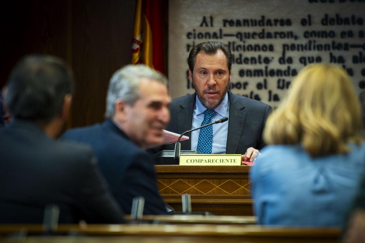 Le ministre des Transports et de la Mobilité durable, Óscar Puente Santiago, apparaît devant la Commission des cas «Koldo»