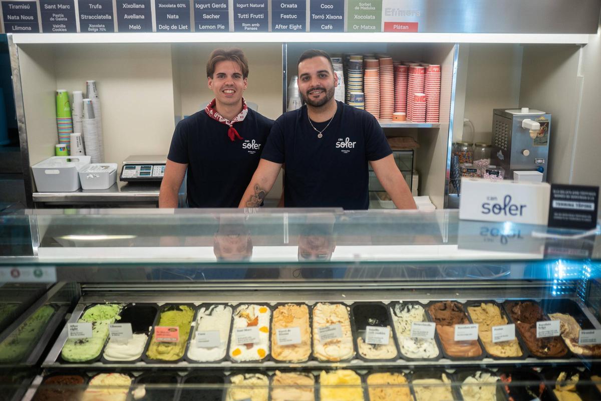 David Soler et Lucas Maazzo, dépendant de la boîte Soler Horchateria de Badalona, située sur Francesc Layret Street, qui sera piéton