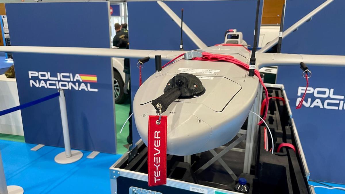 TEKEVER AR3 DRONE, récent