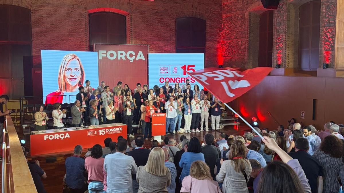 El Congreso del PSPV en València ratifica a Pilar Bernabé como candidata al ayuntamiento en 2027