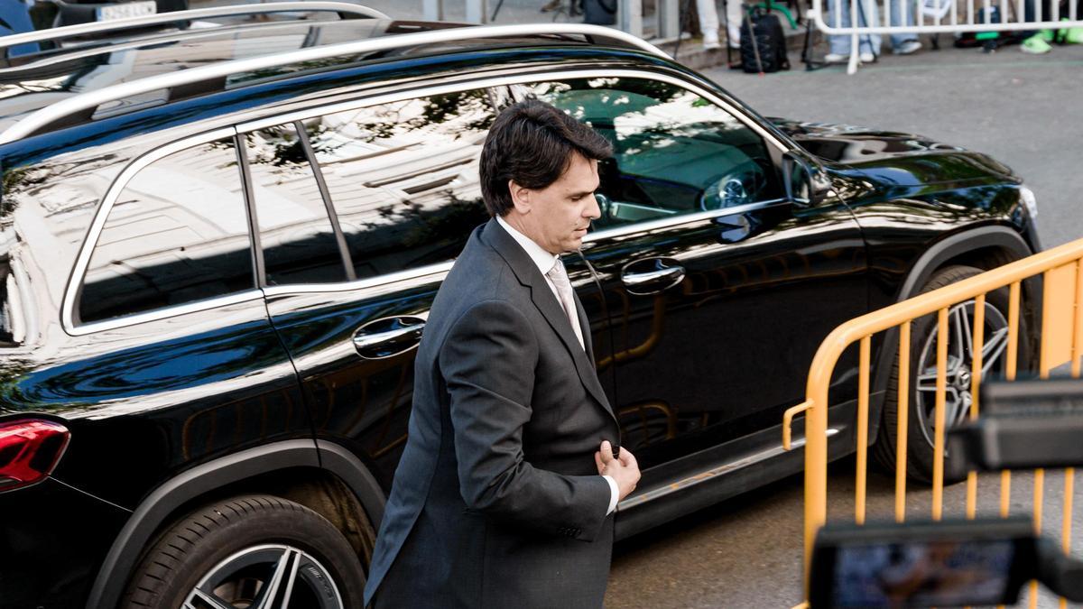 El novio de Díaz Ayuso se desvincula del correo clave por el que se investiga al fiscal general