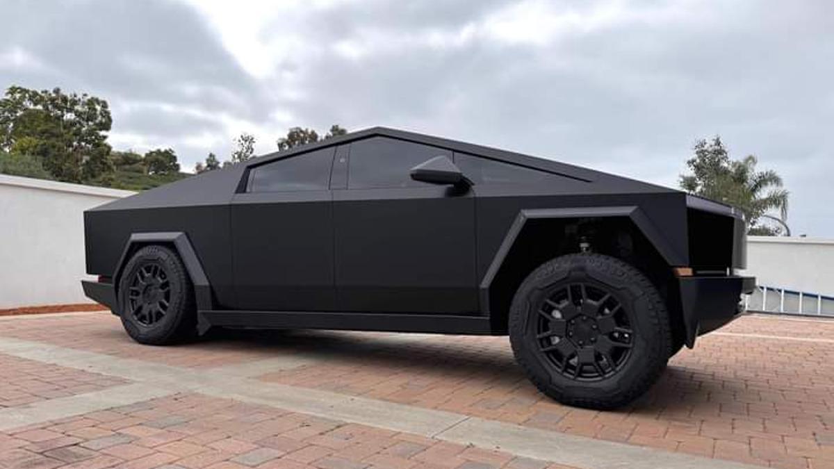 Un Tesla Cybertruck.