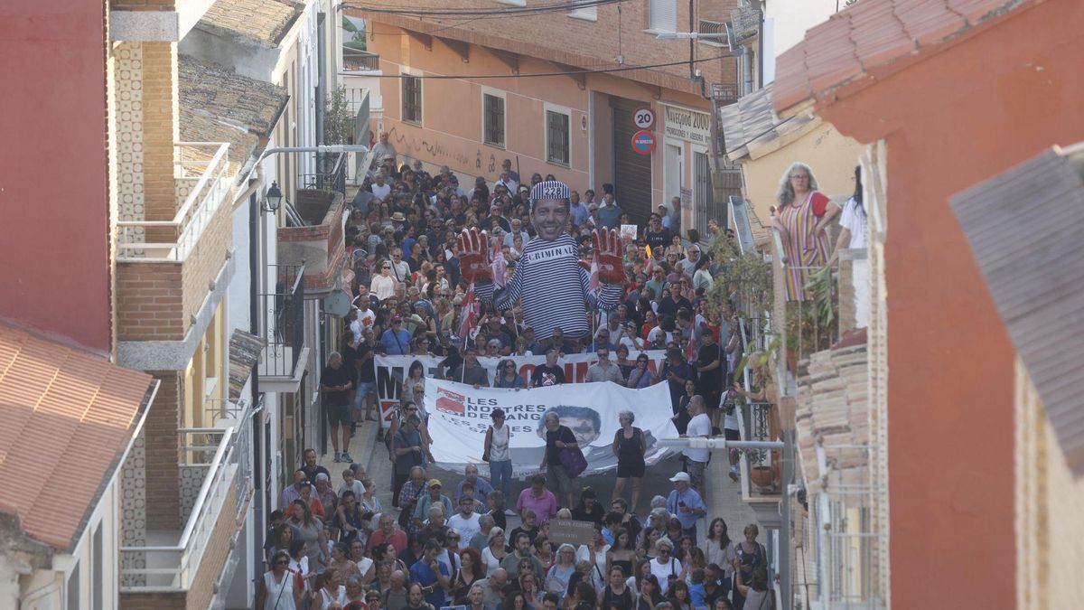La novena protesta contra Mazón por su gestión de la dana se traslada a la zona cero