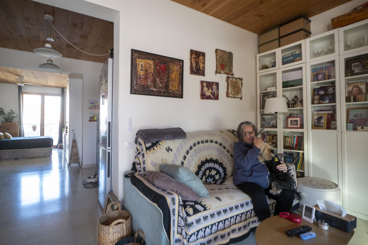 Intérieur de l'une des maisons du bâtiment La Balma, un immeuble de logements coopératifs dans le Poblenou.