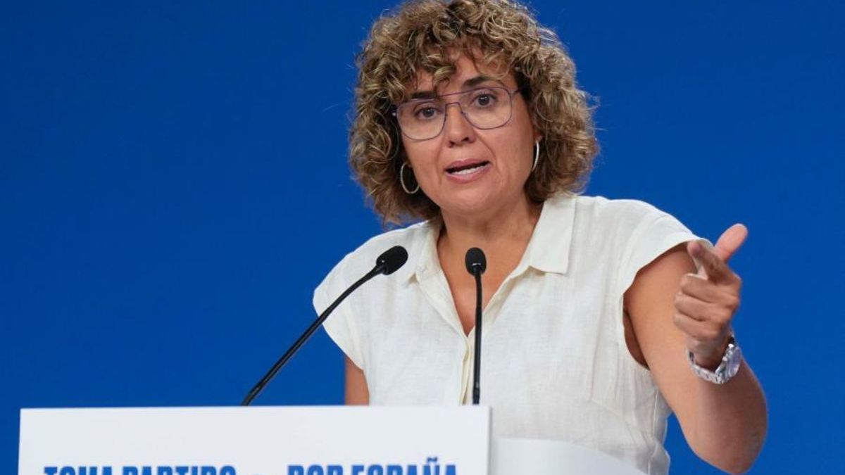 La secretaria general del Partido Popular Europeo, Dolors Montserrat, en una rueda de prensa en la sede del PP en Madrid.