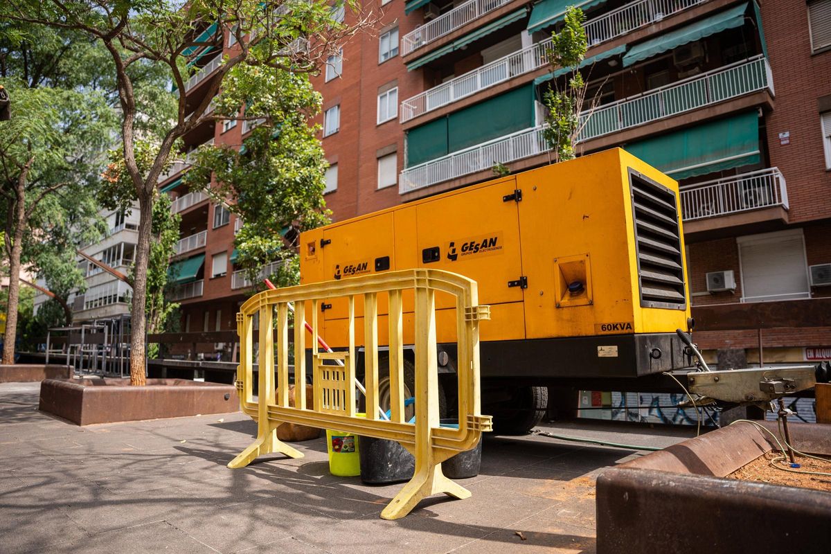Un générateur électrique à la foire d'attraction du maire de Fiesta de Sants, à Barcelone.