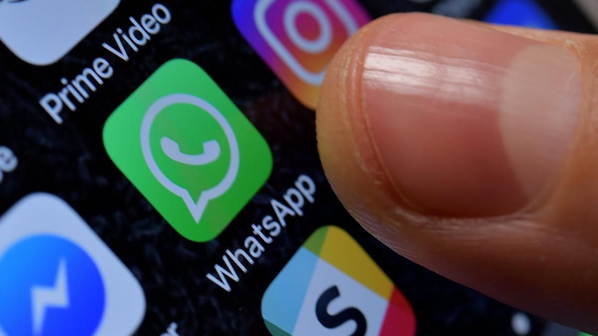 Cómo quitar el círculo azul de Meta AI en Whatsapp