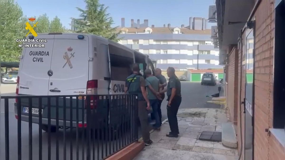 Detenido un bombero por provocar el fuego de Mombeltrán que quemó 2.000 hectáreas: encontró trabajo 10 días después