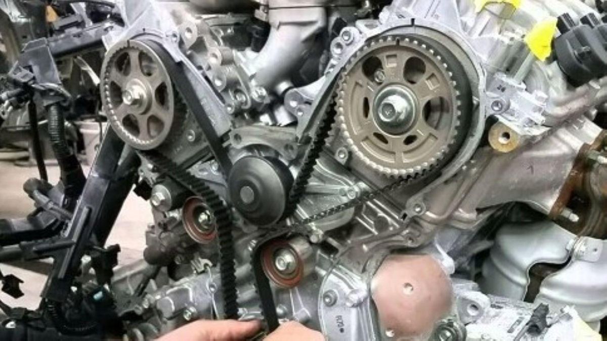 Si se rompe la correa, se peude romper el motor.