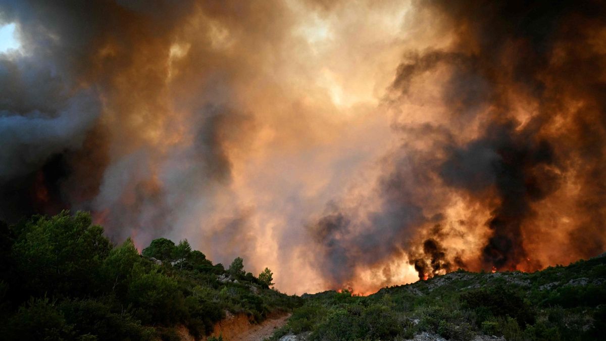 Devastador incendio en el suroeste de Francia