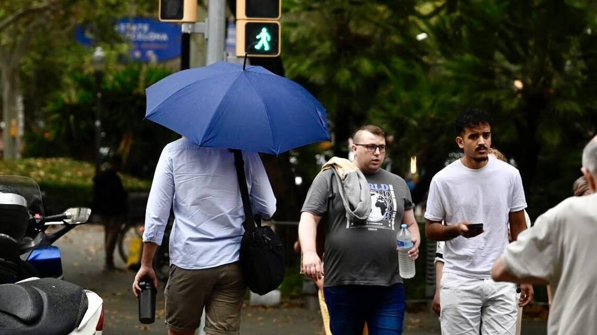 Llegan a Barcelona las primeras lluvias tras la ola de calor
