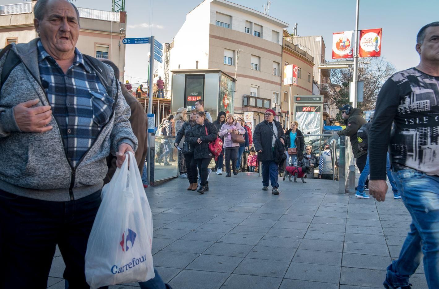 La estación de metro de Fondo, en Santa Coloma, en una foto de archivo.
