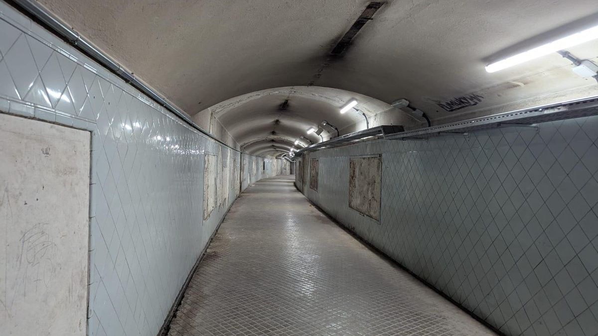 Antiguo túnel que conecta la L1 y la L3 bajo la plaza Catalunya.