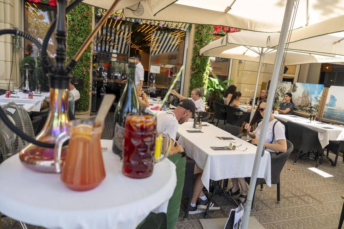 Barcelone 09/05/2025 Les derniers restaurateurs habituels du mutant Joan de Borbó dans le Barcelonet