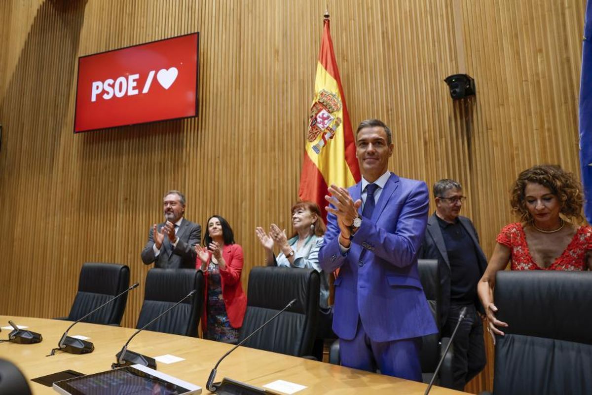 Les syndicats de la police accusent Pedro Sánchez d'encourager l'Algarada qui est parti sans fin au retour.
