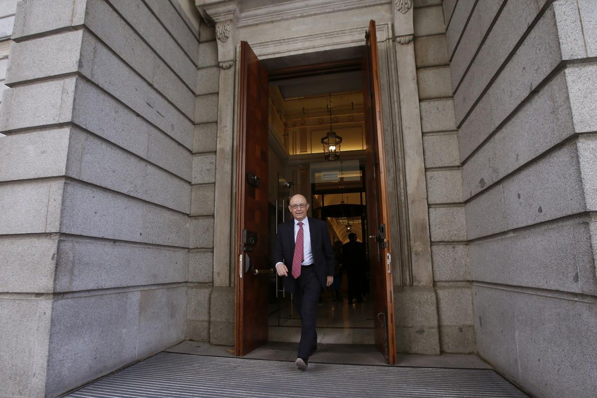 Montoro dit qu'il n'y a aucune preuve contre lui et relie l'affaire aux scandales du gouvernement