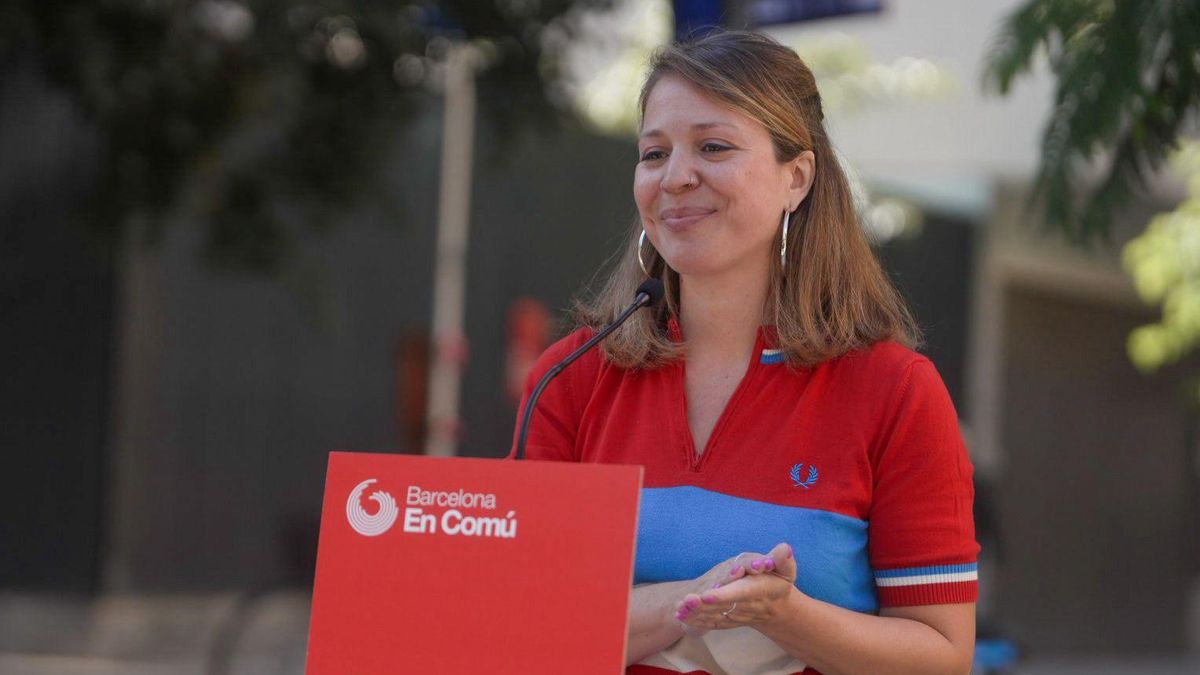 La presidenta de BComú, Janet Sanz, anuncia que deja la política