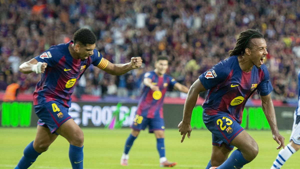 Barcelone. 28.09.2025. Sportif. Kounde célébrant le match lors du match de championnat entre le FC Barcelone et la Real Sociedad. Photographie de Jordi Cotrina