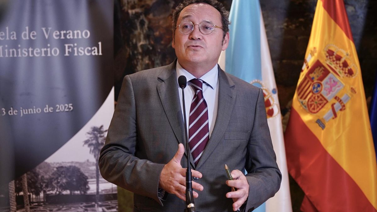 El fiscal general del Estado, Álvaro García Ortiz, en la clausura de la escuela de verano del Ministerio Fiscal, en el Pazo de Mariñán, a 13 de junio de 2025, en Bergondo, A Coruña (España).
