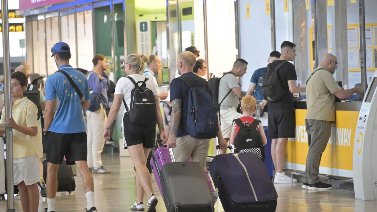 Pasajeros en el aeropuerto, en una imagen de archivo